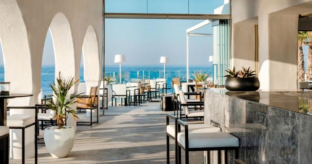 Knossos-Beach-Bungalows-2023-RESTAURANT-03