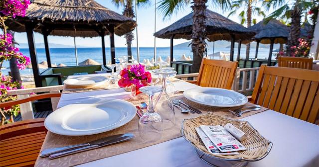 Latanya-Park-Resort-RESTAURANT-04