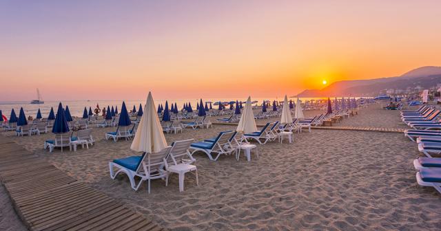 Lonicera-City-Hotel-BEACH
