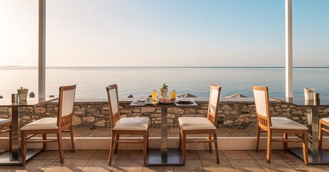 Samian-Blue-Village-RESTAURANT-TERRACE