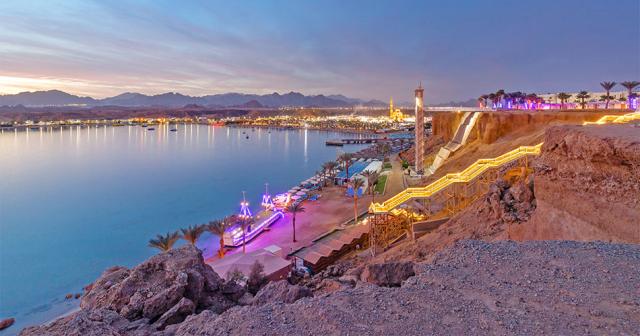Albatros-Sharm-Resort-BEACH-OVERVIEW-01
