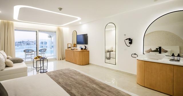 White-Hills-DELUXE-ROOM-2023-NEW