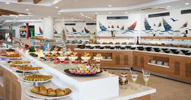 Arin-Resort-MAIN-RESTAURANT-2025