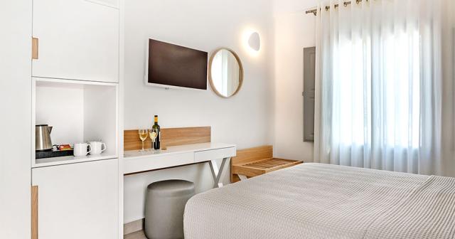Strogili-ROOM-02