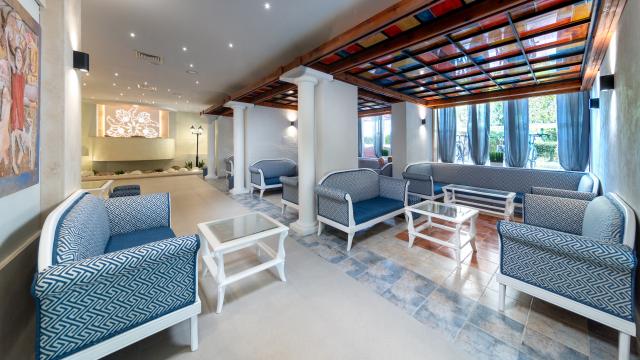 Sentido-Bellevue-NEW-2024-LOBBY
