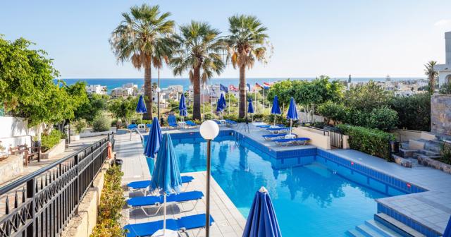Koni-Village-POOL-01-