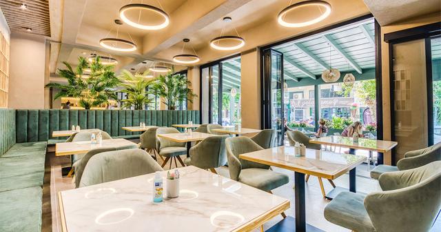 Astron-RESTAURANT-01
