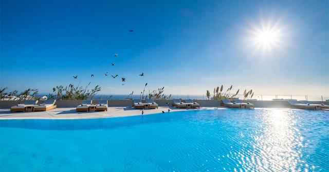 Majestic-POOL-01