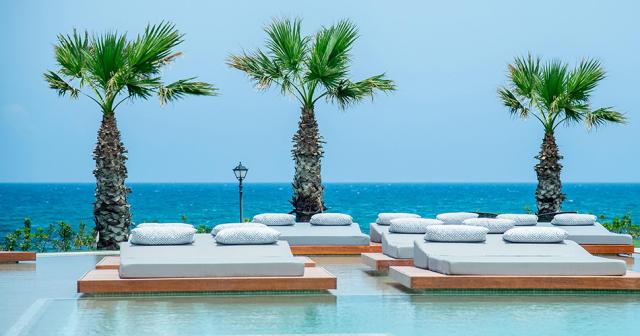 Senseana-Sea-Side-Resort-2023-POOL-01