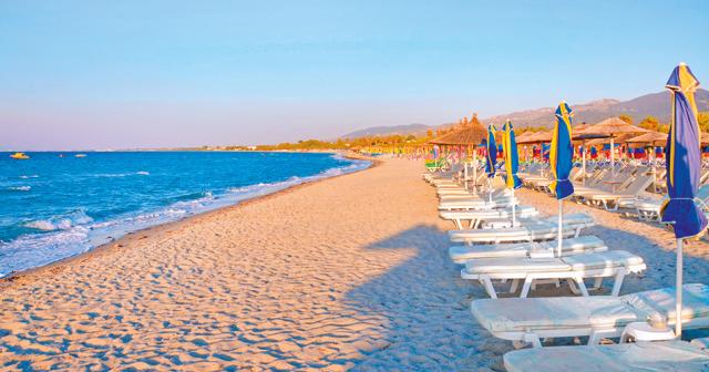 Corali-TIGAKI-BEACH-01