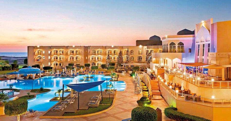 OMAN-OKRUH-08-Hotel-Wyndham-Garden-Mirbat