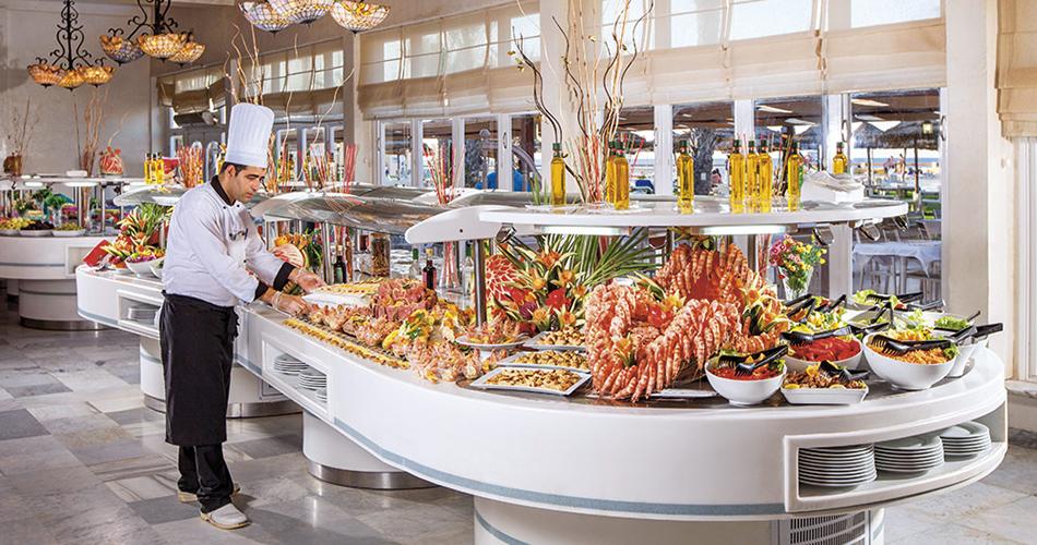 Magic-Hotel-Skanes-Family-Resort-and-Aquapark-BUFFET