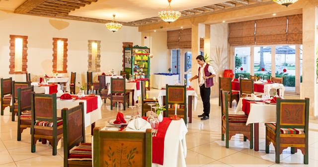 Magic-Hotel-Skanes-Family-Resort-and-Aquapark-RESTAURANT-2