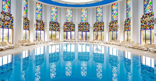Magic-Hotel-Skanes-Family-Resort-and-Aquapark-INDOOR-POOL