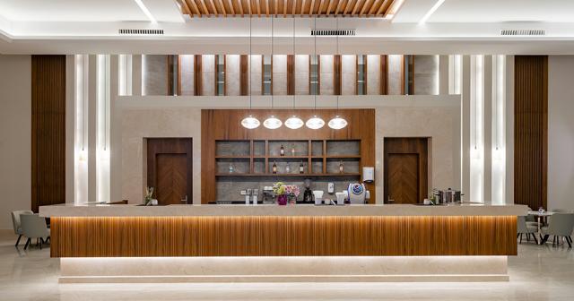 Pickalbatros-Vita-Resort-Portofino-LOBBY-BAR-2024