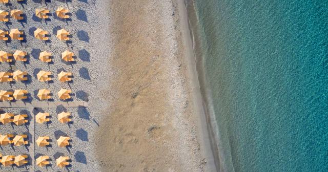 Atlantica-Mikri-Poli-2025-BEACH-OVERVIEW-01