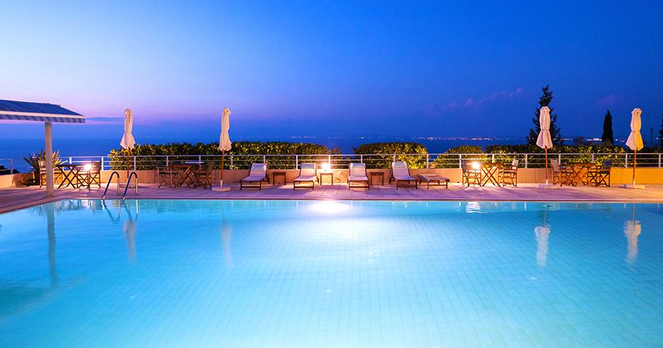 Mira-Resort-Maisonettes-NIGHT-POOL