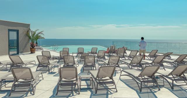 Grifid-Noa-2024-SUNBEDS