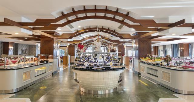 Dobedan-Beach-Resort-Comfort-MAIN-RESTAURANT-2025-02