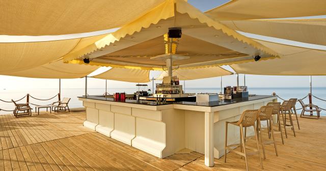 Dobedan-Exclusive-and-Spa-JETTY-BAR-2025