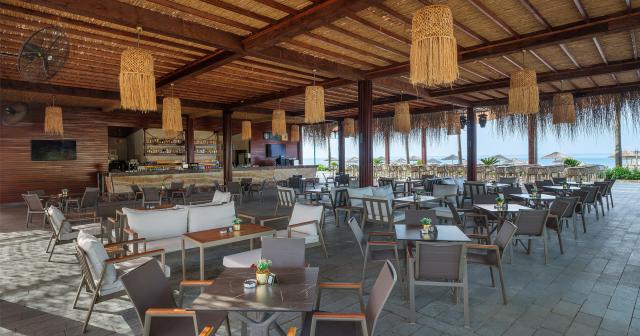 Dobedan-Exclusive-and-Spa-BEACH-BAR-2025