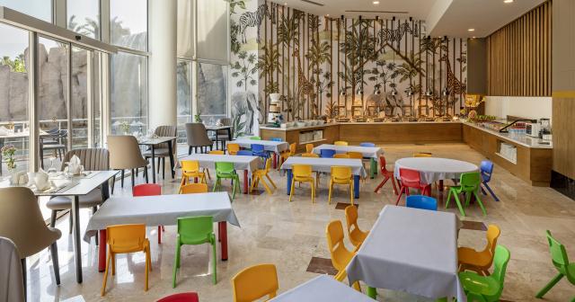 Dobedan-Exclusive-and-Spa-KIDS-BUFFET-2025