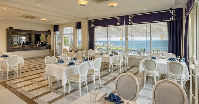 Dobedan-Exclusive-and-Spa-A-LA-CARTE-RESTAURANT-2025-02