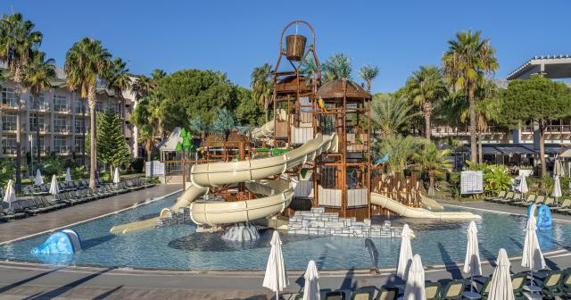 Dobedan-Exclusive-and-Spa-AQUA-TOWER-2025-02