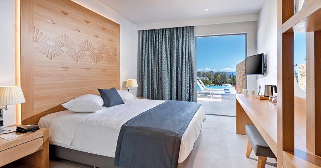 Blue-Lagoon-Ocean-SEA-VIEW-ROOM