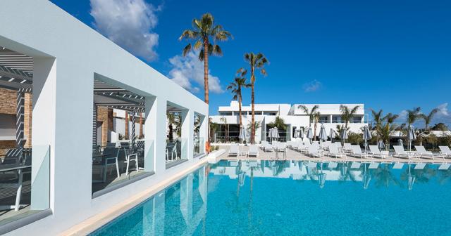 Blue-Lagoon-Ocean-POOL-01