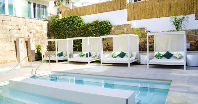 Bq-Paguera-Boutique-POOL