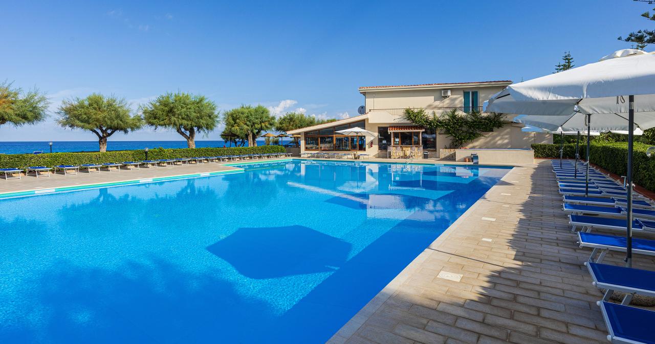 Villaggio-Hotel-Roller-Club-POOL-2024-NEW-04