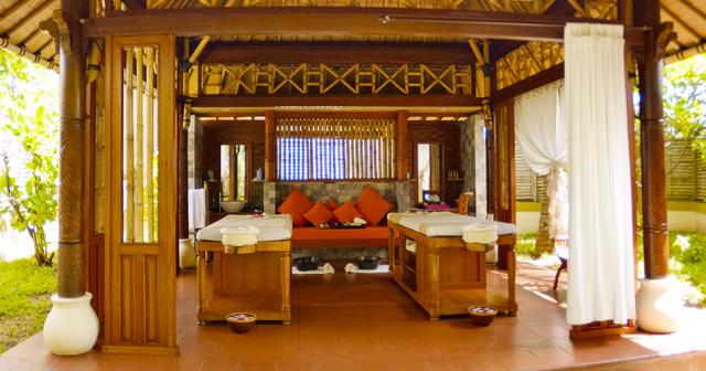 Paradise-Island-Resort-and-Spa-MASAGE