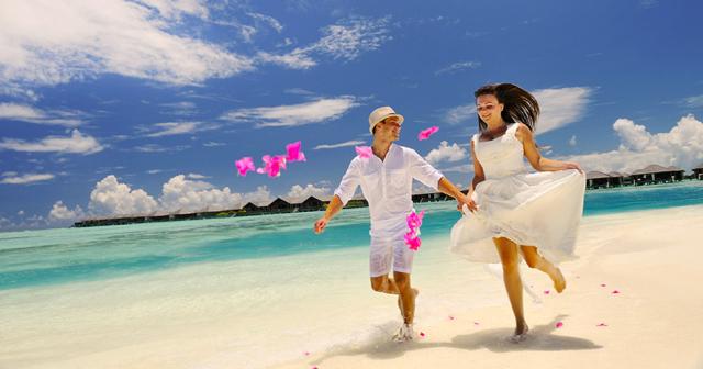 Paradise-Island-Resort-and-Spa-WEDDING