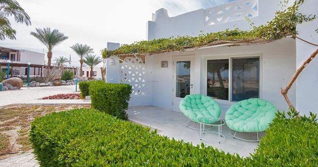 Shams-Lodges-Water-Sport-Resort-ROOM-02