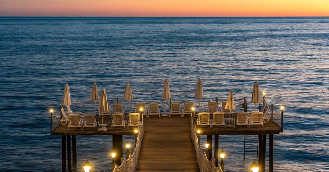 White-City-Beach-PIER