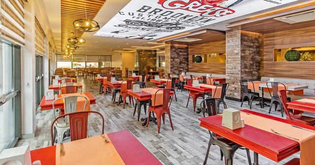 White-City-Beach-RESTAURANT-01