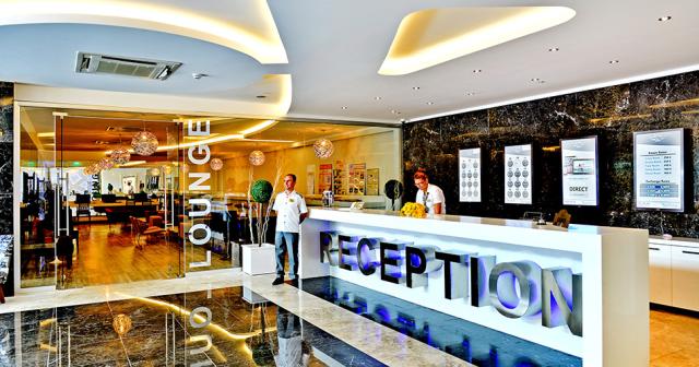White-City-Resort-RECEPTION
