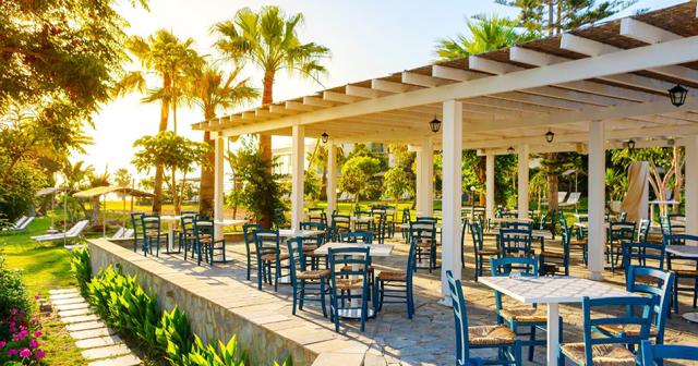 Crystal-Springs-Beach-RESTAURANT