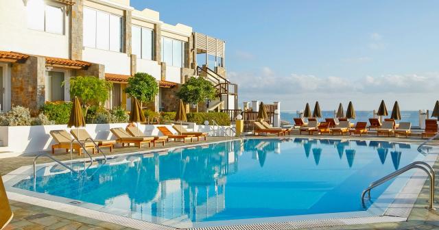Alexander-Beach-2025-POOL-01