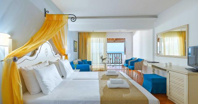 Alexander-Beach-2025-ROOM-PREMIUM-SUITE
