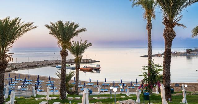 Golden-Coast-Beach-BEACH-03