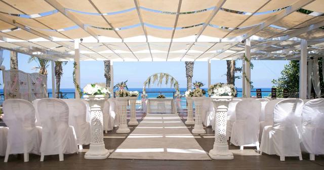 Golden-Coast-Beach-WEDDING