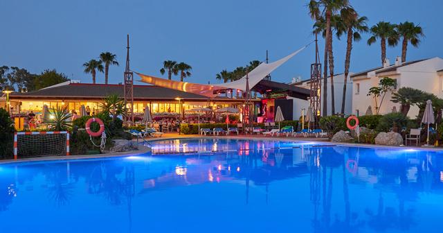 Bq-Alcudia-Sun-Village-Aparthotel-POOL-02