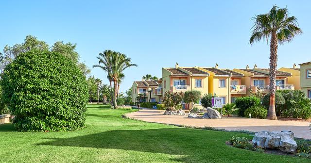Bq-Alcudia-Sun-Village-Aparthotel-OVERVIEW-01