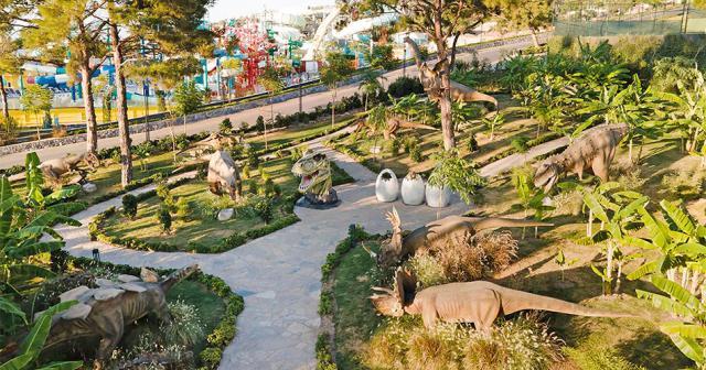 Vogue-Supreme-Bodrum-DINOSAUR-PARK