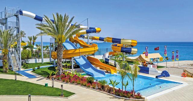 Corendon-Playa-Kemer-WATERSLIDES