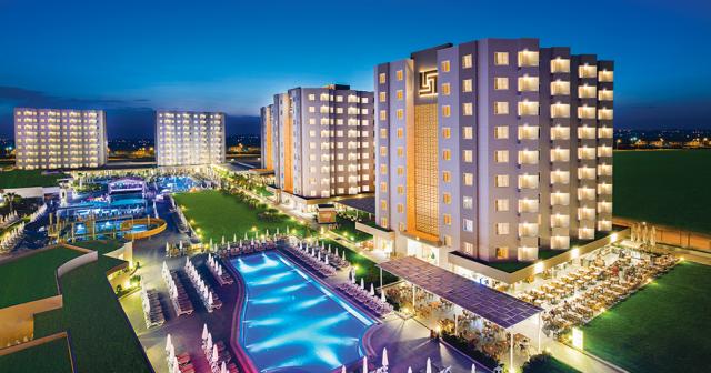 Grand Park Lara