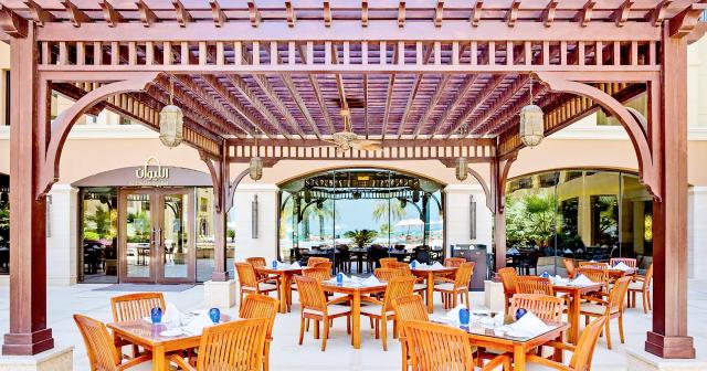 Pullman-Resort-Al-Marjan-Island-OUTDOOR-RESTAURANT-2025