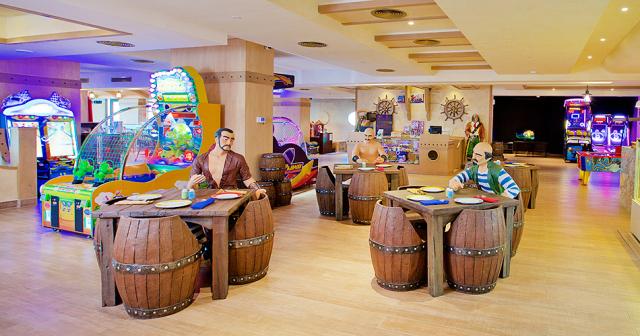 Marjan-Island-Resort-and-Spa-PIRATES-CLUB